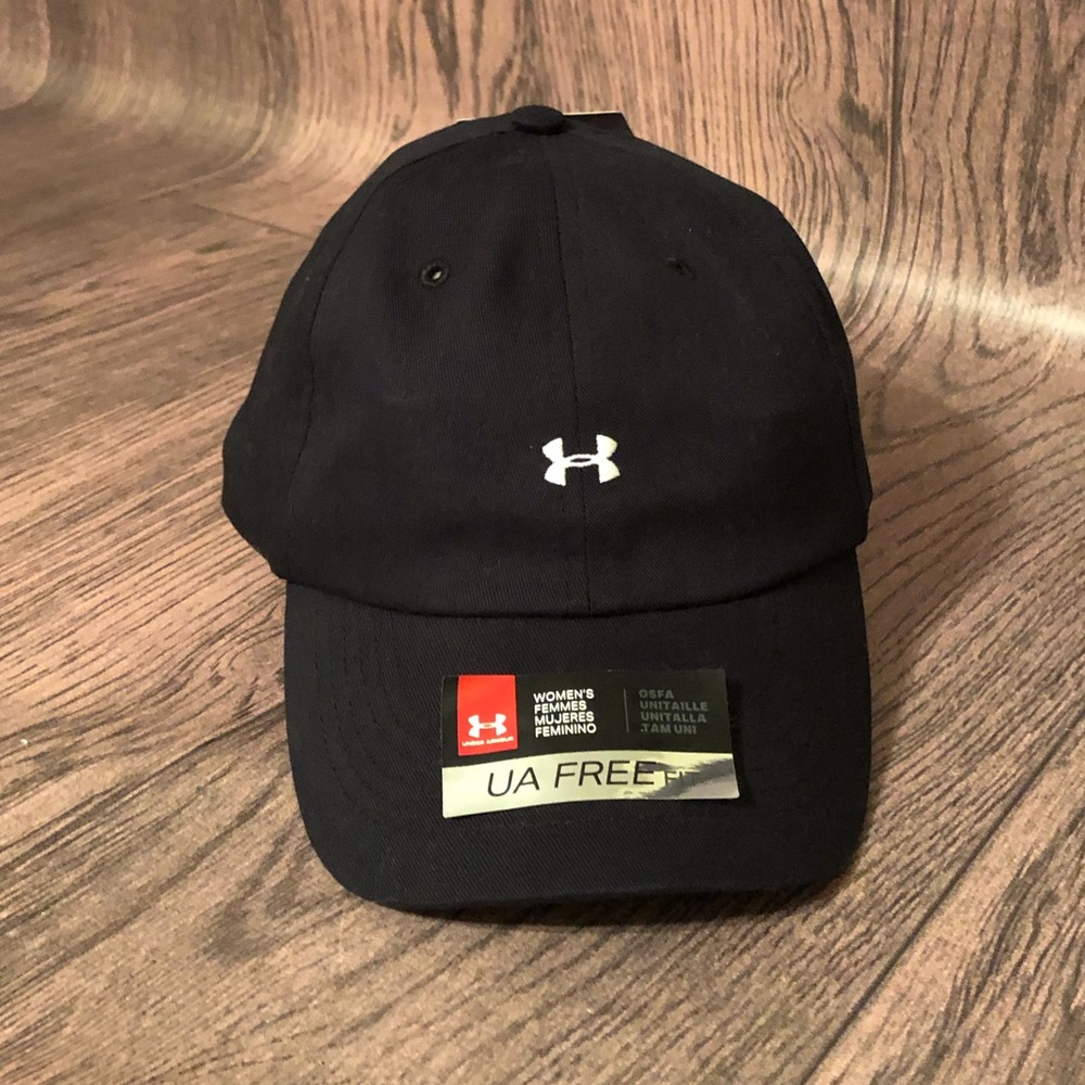 NWT: Black Women’s Under Armor Baseball Hat